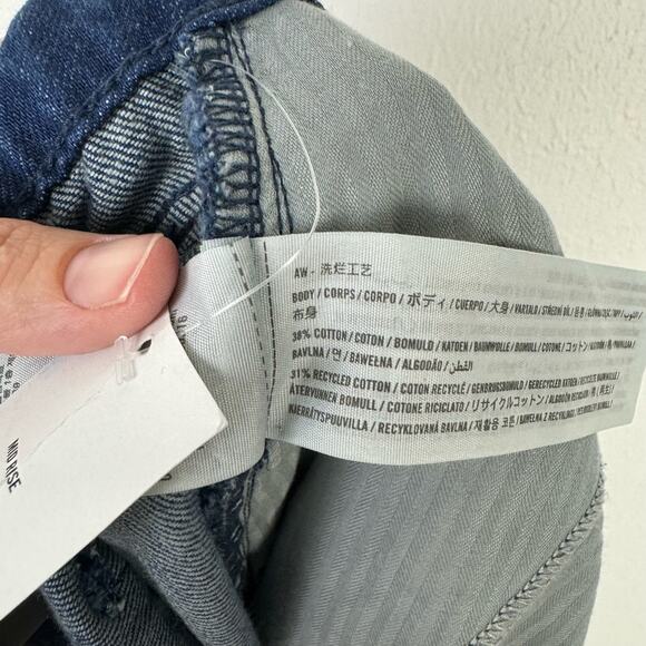 Abercrombie & Fitch NWT LONG Curve Love Mid Rise Wide Leg Dark Wash Jeans - Picture 8 of 9